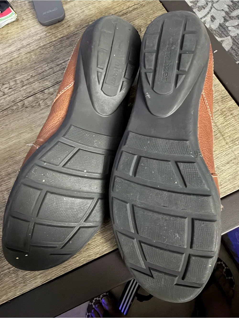 Naturalizer Brown Leather Mary Jane Flats Comfort Shoes Classic Fall size 8